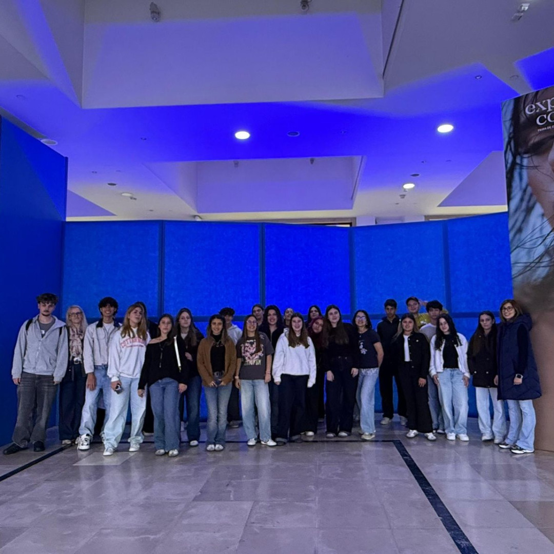 Alunos de Cabeleireiro da ETPC Exploram Novas Tendências na ExpoCosmética